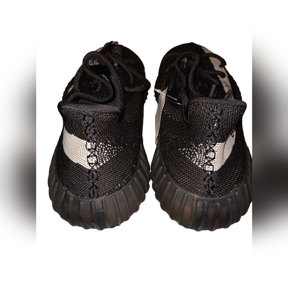 YEEZY BOOST 350 V2 SPLY-350 KANYE/ADIDAS, Size 11